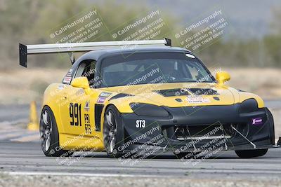 media/Jan-03-2026-SCCA SD (Sat) [[c9b9d14034]]/1-Advanced Group/Session 3 (Turn 6)/